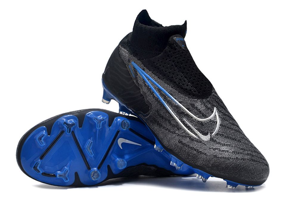 NIKE PHANTOM BOOTS🔥