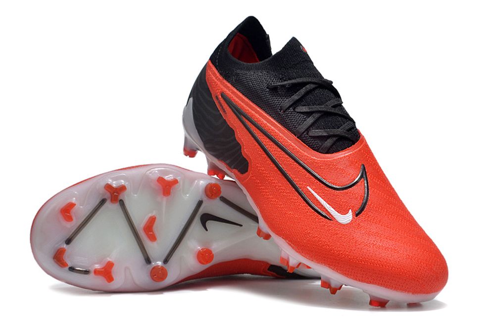 NIKE PHANTOM BOOTS🔥