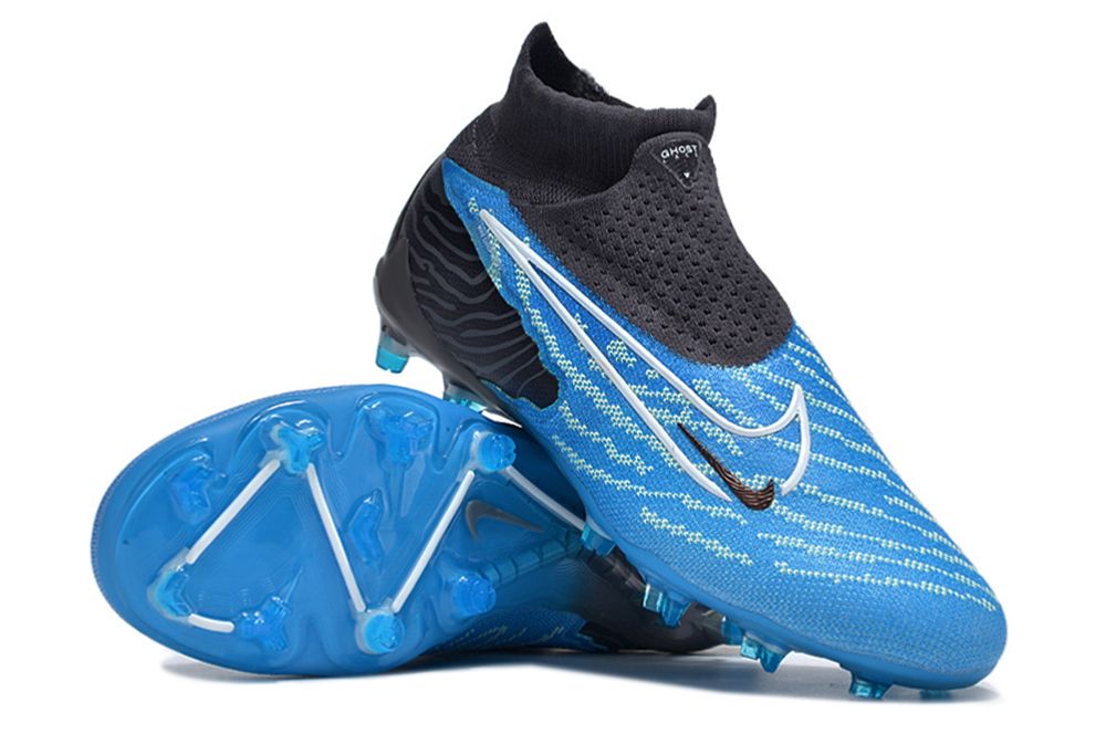 NIKE PHANTOM BOOTS🔥