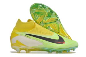 NIKE PHANTOM BOOTS