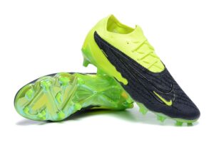 NIKE PHANTOM BOOTS