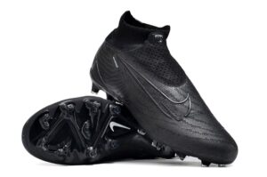 NIKE PHANTOM BOOTS