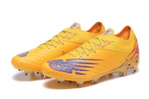 NEW BALANCE BOOTS NEW