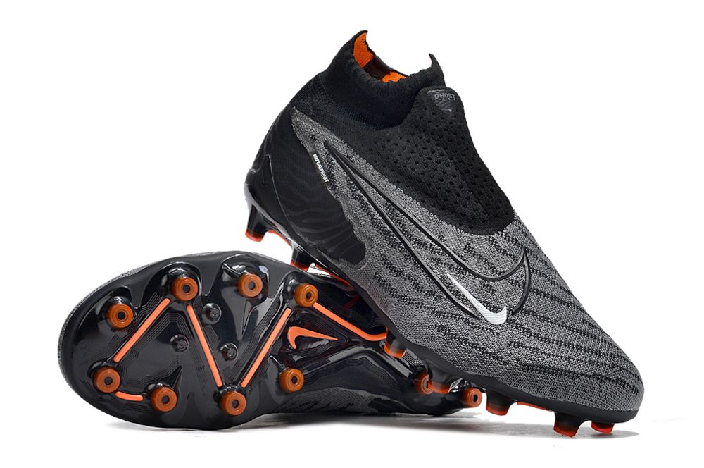 NIKE PHANTOM BOOTS🔥