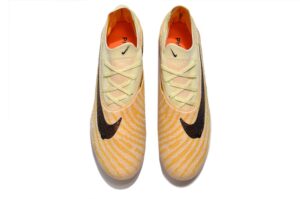 NIKE PHANTOM BOOTS