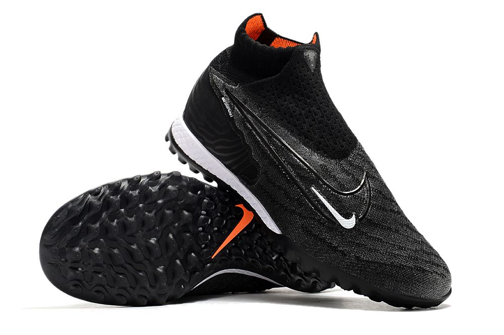 NIKE PHANTOM BOOTS🔥