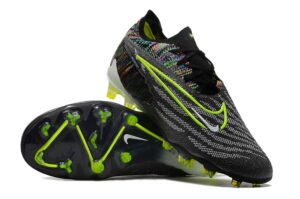 NIKE PHANTOM BOOTS