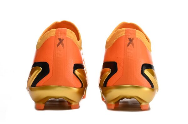 ADIDAS PREDATOR BOOTS