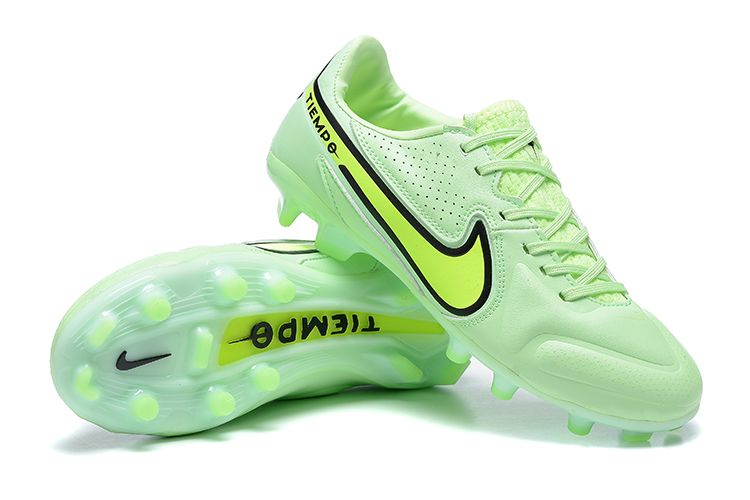 NIKE BOOTS🔥