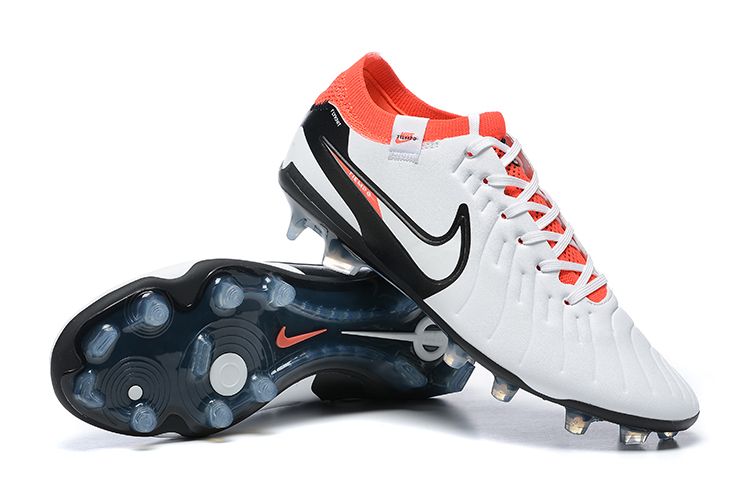 NIKE BOOTS🔥