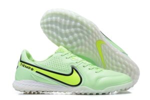 NIKE BOOTS