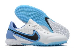 NIKE BOOTS