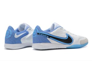 NIKE BOOTS