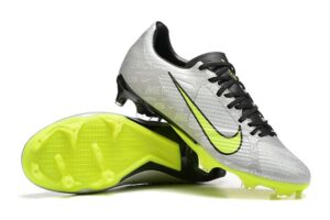 NIKE AIR ZOOM MERCULIAL BOOTS