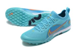 NIKE BOOTS