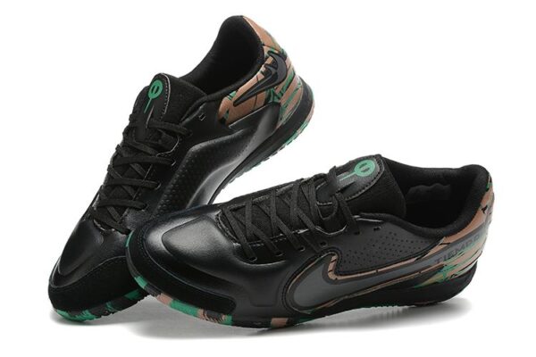 NIKE BOOTS