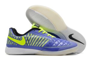 NIKE BOOTS