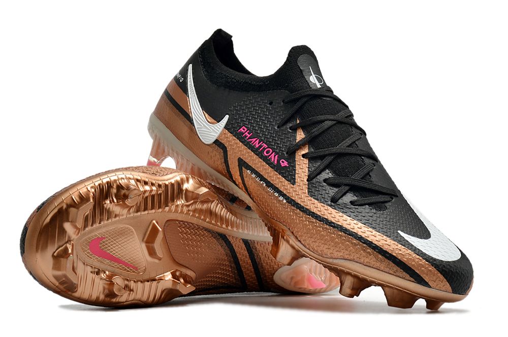 NIKE PHANTOM BOOTS🔥