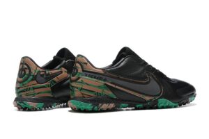 NIKE BOOTS