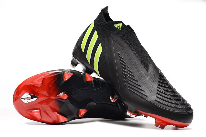 ADIDAS PREDATOR BOOTS🔥