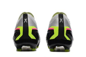ADIDAS PREDATOR BOOTS