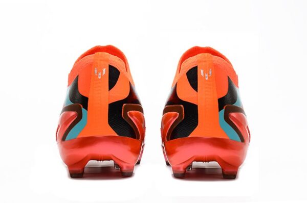 ADIDAS PREDATOR BOOTS