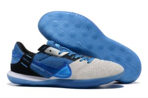 NIKE BOOTS