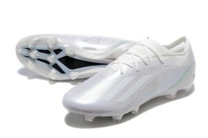 ADIDAS PREDATOR BOOTS