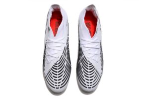 ADIDAS PREDATOR BOOTS