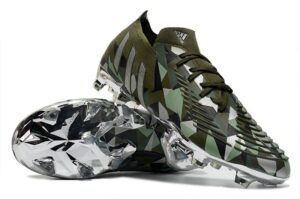 ADIDAS PREDATOR BOOTS