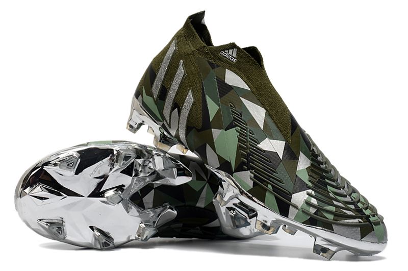 ADIDAS PREDATOR BOOTS🔥