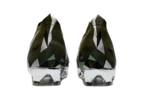 ADIDAS PREDATOR BOOTS
