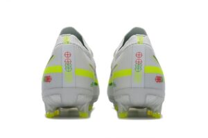 NIKE PHANTOM BOOTS