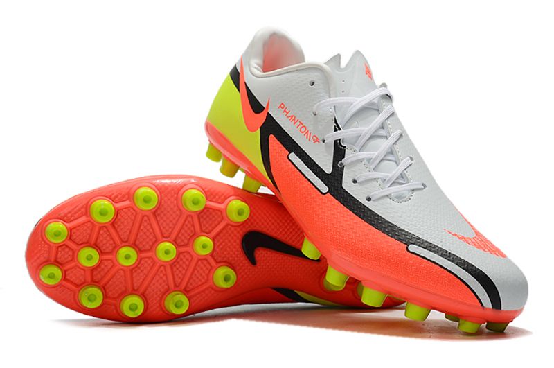 NIKE PHANTOM BOOTS🔥