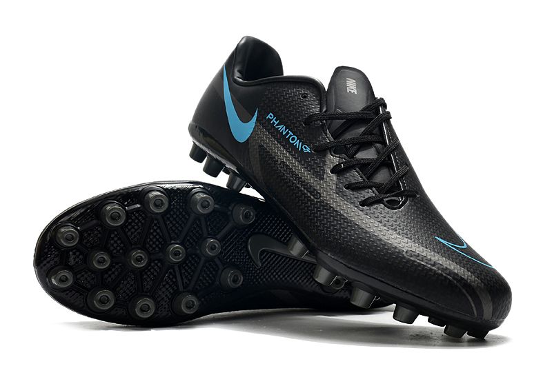 NIKE PHANTOM BOOTS🔥