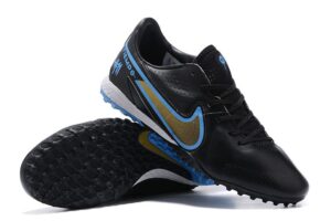 NIKE BOOTS