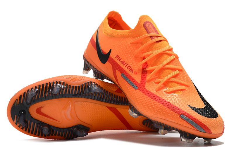 NIKE PHANTOM BOOTS🔥