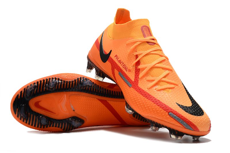 NIKE PHANTOM BOOTS🔥