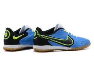 NIKE BOOTS