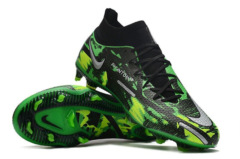NIKE PHANTOM BOOTS🔥