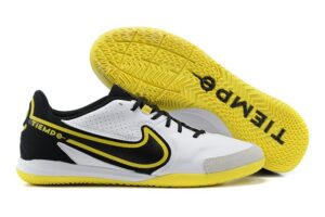 NIKE BOOTS