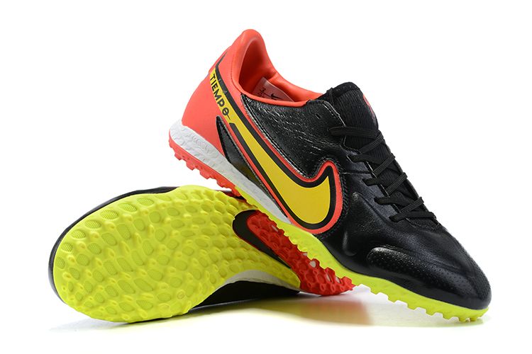 NIKE BOOTS🔥