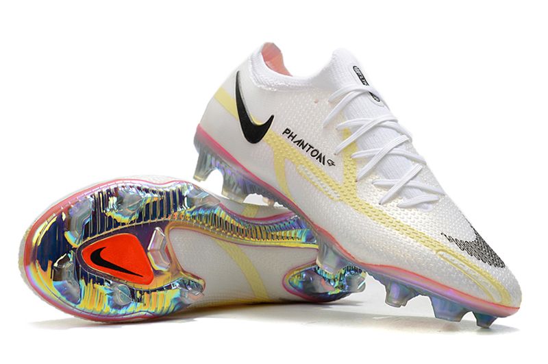 NIKE PHANTOM BOOTS🔥