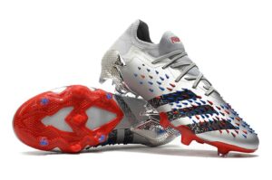 ADIDAS PREDATOR BOOTS
