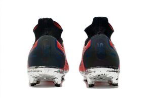 NIKE BOOTS