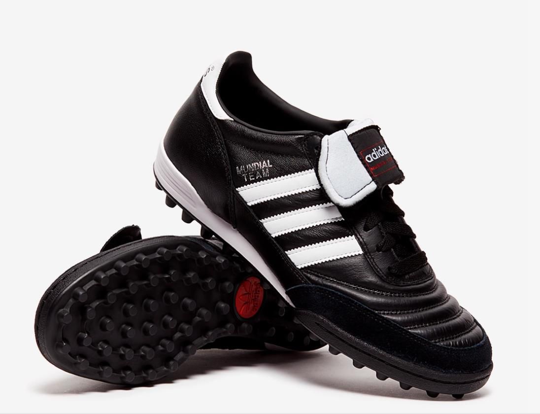 ADIDAS BOOTS🔥