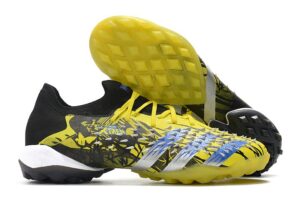 ADIDAS PREDATOR BOOTS