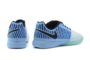 NIKE BOOTS
