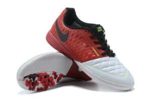 NIKE BOOTS