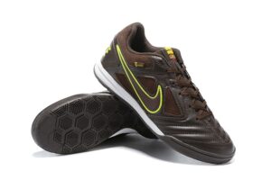NIKE BOOTS